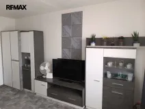 Prodej bytu 2+1, Ostrov, Jungmannova, 61 m2