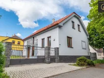 Prodej rodinného domu, Kladno, Svépomoc, 209 m2