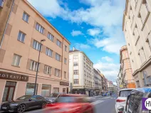 Prodej bytu 1+kk, Praha, Husitská, 30 m2