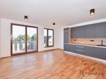 Pronájem bytu 2+kk, Praha - Dolní Chabry, Ústecká, 59 m2