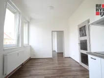 Pronájem bytu 2+kk, Mimoň - Mimoň V, Nádražní, 34 m2