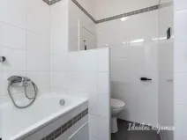 Pronájem bytu 2+kk, Praha, Argentinská, 44 m2