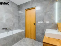 Prodej bytu 2+kk, Praha - Nové Město, Opatovická, 92 m2