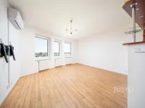 Prodej bytu 3+kk, Třeboň - Třeboň II, U Francouzů, 78 m2