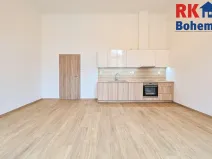 Pronájem bytu 1+kk, Český Brod, nám. Arnošta z Pardubic, 38 m2