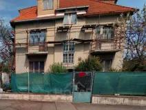 Prodej podílu 1/4 vícegeneračního domu, Praha - Hlubočepy, V násypu, 430 m2