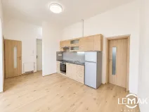 Pronájem bytu 1+kk, Olomouc, tř. Svornosti, 32 m2