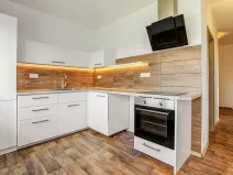 Pronájem bytu 3+1, České Velenice, 67 m2