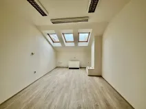 Pronájem kanceláře, Praha, 75 m2