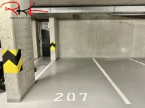 Pronájem garážového stání, Praha, Kardausova, 14 m2