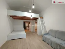 Pronájem bytu 2+kk, Praha - Smíchov, Plzeňská, 34 m2