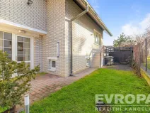 Prodej komerční nemovitosti, Praha - Suchdol, Armádní, 400 m2