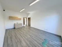 Pronájem kanceláře, Český Krumlov, Budějovická, 72 m2