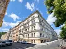 Pronájem obchodního prostoru, Praha, Petřínská, 135 m2