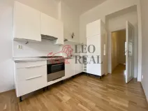 Pronájem bytu 2+1, Praha - Vršovice, 28. pluku, 78 m2