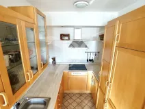 Prodej bytu 2+kk, Praha - Petrovice, Kurčatovova, 43 m2