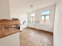 Pronájem bytu 2+kk, Praha, Víta Nejedlého, 42 m2