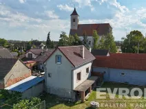 Prodej rodinného domu, Kúty, Slovenská republika, Radlinského námestie, 100 m2