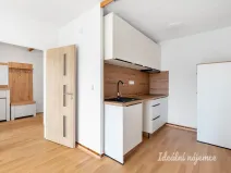 Pronájem bytu 2+kk, Praha - Michle, Ohradní, 42 m2