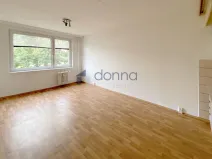 Pronájem bytu 1+kk, Praha, Božetická, 29 m2