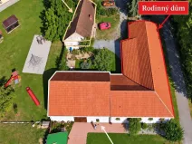 Prodej komerční nemovitosti, Borovy, 500 m2