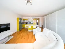 Pronájem bytu 3+kk, Praha - Holešovice, Komunardů, 88 m2