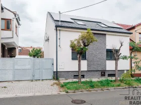 Prodej rodinného domu, Hodonín, Bezručova, 158 m2