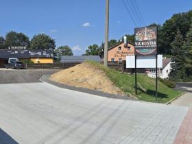 Prodej obchodního prostoru, Petrovice, 450 m2