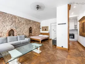 Prodej bytu 2+1, Praha - Staré Město, Karlova, 79 m2