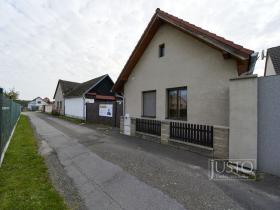 Prodej rodinného domu, Řípec, 90 m2