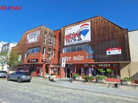 Prodej obchodního prostoru, Dobříš, Mírové náměstí, 503 m2