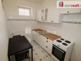 Pronájem bytu 2+1, Jáchymov, náměstí Republiky, 55 m2