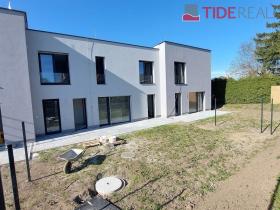 Prodej rodinného domu, Praha - Dubeč, K vilkám, 147 m2