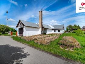 Prodej komerční nemovitosti, Police nad Metují - Radešov, 1382 m2
