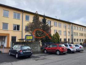 Pronájem kanceláře, Valašské Meziříčí, Jiráskova, 18 m2