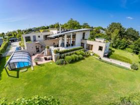 Prodej vily, Praha - Velká Chuchle, U bažantnice, 674 m2