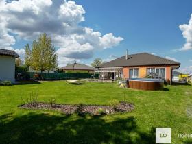 Prodej rodinného domu, Rostoklaty - Nová Ves II, 108 m2