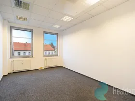 Pronájem kanceláře, České Budějovice, Pražská tř., 120 m2