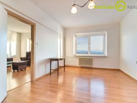 Prodej bytu 2+1, Frýdek-Místek, Zámecké nám., 81 m2