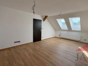 Prodej bytu 2+kk, Dlouhá Ves, 46 m2