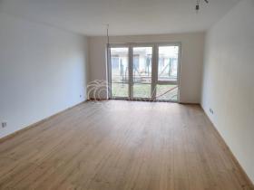 Prodej bytu 1+kk, Přezletice, Pod Zahrady, 88 m2