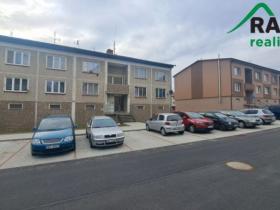 Pronájem bytu 2+1, Chodová Planá, sídliště Lučina, 64 m2