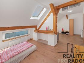 Prodej rodinného domu, Hrabětice, U sýpky, 170 m2