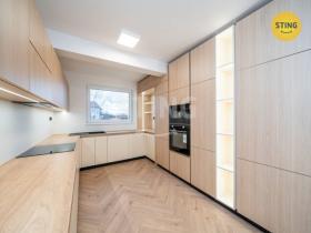 Prodej bytu 3+kk, Petrovice u Karviné, 156 m2