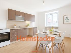 Pronájem bytu 2+kk, Ostrava - Poruba, Hlavní třída, 39 m2