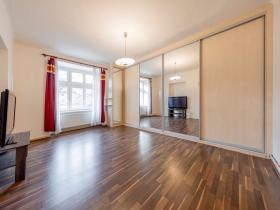 Prodej bytu 2+1, Praha - Holešovice, Tusarova, 68 m2