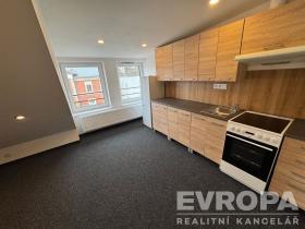 Pronájem bytu 2+1, Světlá nad Sázavou, 94 m2