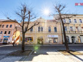 Prodej obchodního prostoru, Louny, Mírové náměstí, 1353 m2