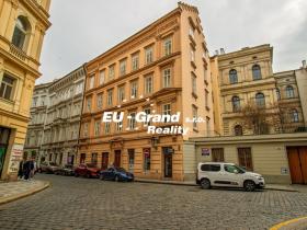 Prodej atypického bytu, Praha - Staré Město, Karoliny Světlé, 143 m2