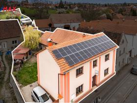 Prodej rodinného domu, Byšice, 5. května, 300 m2